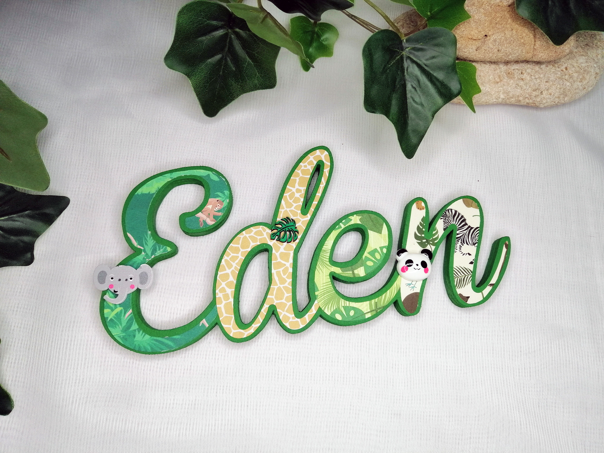 Prénom en bois Eden thème savane