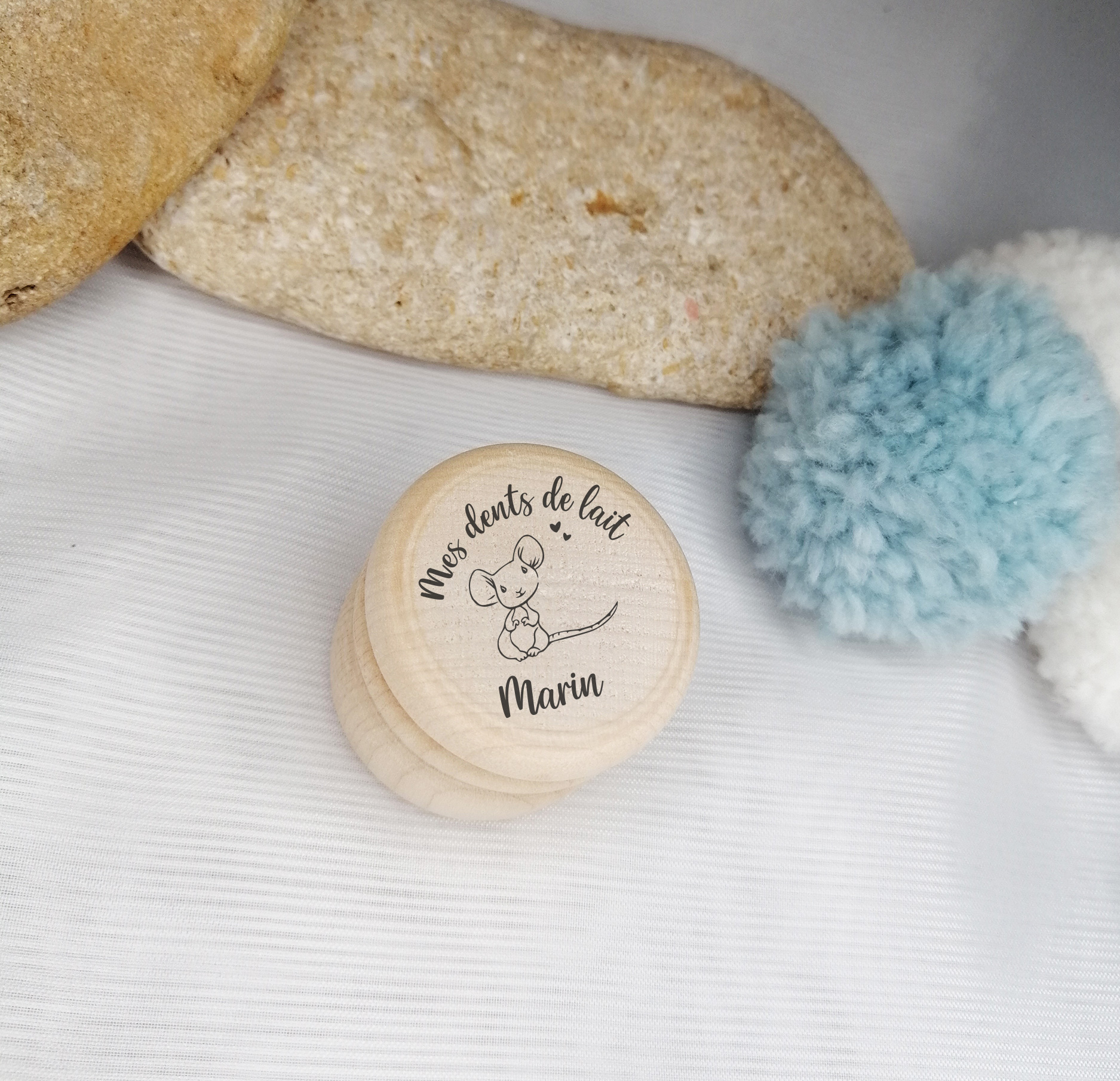 boite-a-dents-de-lait-personnalise-2