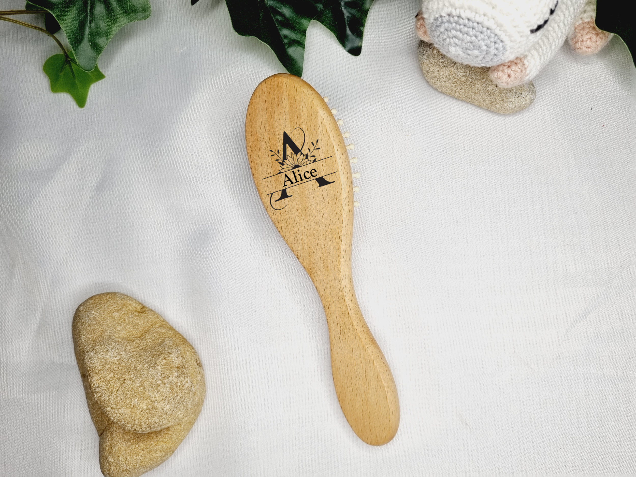 brosse-bebe-personnalisee-initiale