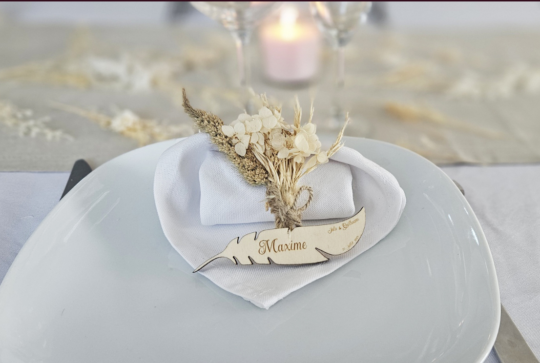 Marque place bois plume