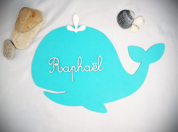 Baleine en bois avec prénom Raphaël