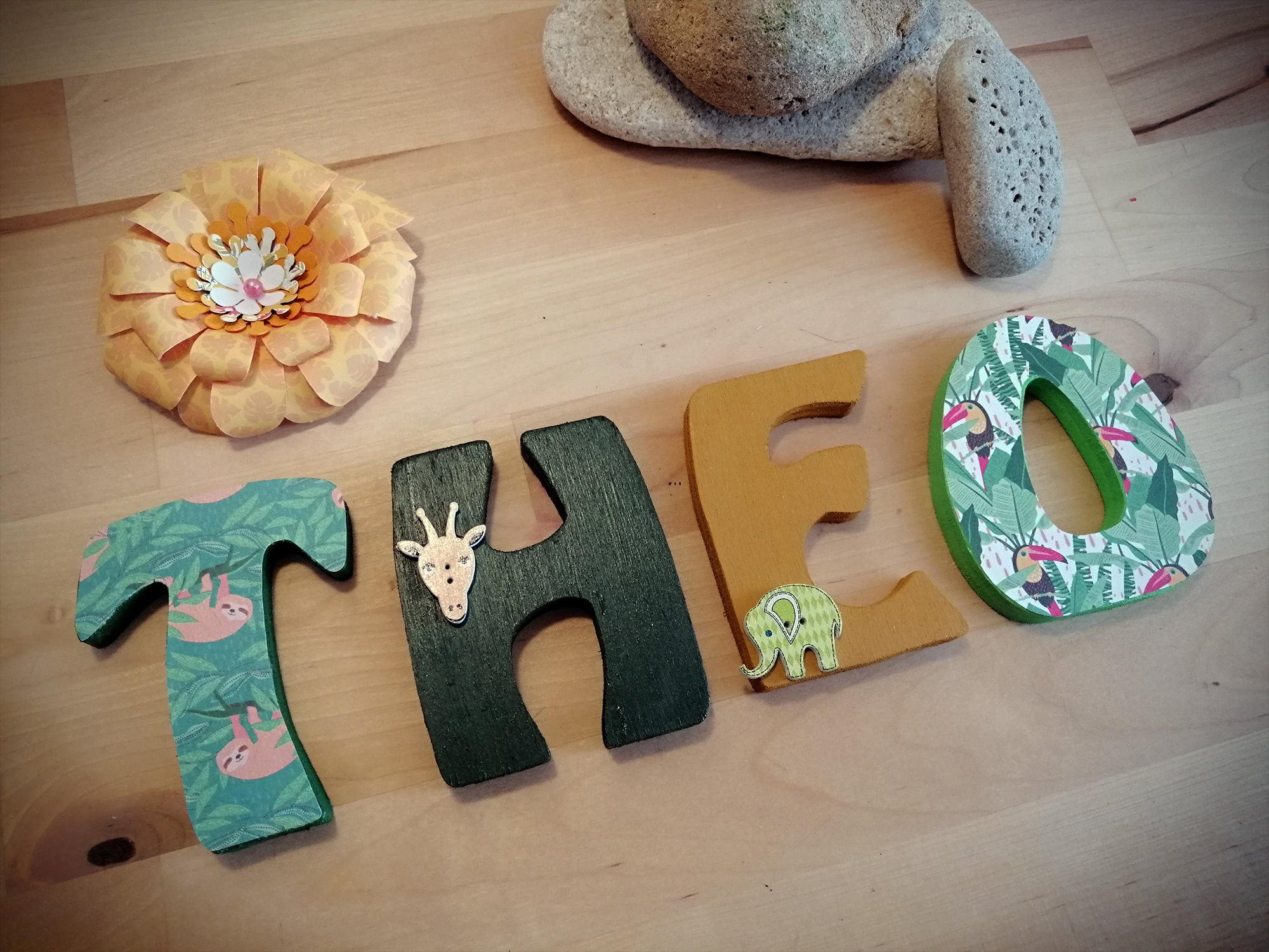 Lettre en bois Sauvage Atelier d Aubin