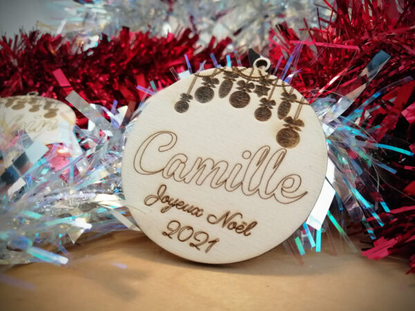 Boule de Noël personnalisée Camille