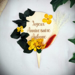 Cake topper avec fleurs personnalisable