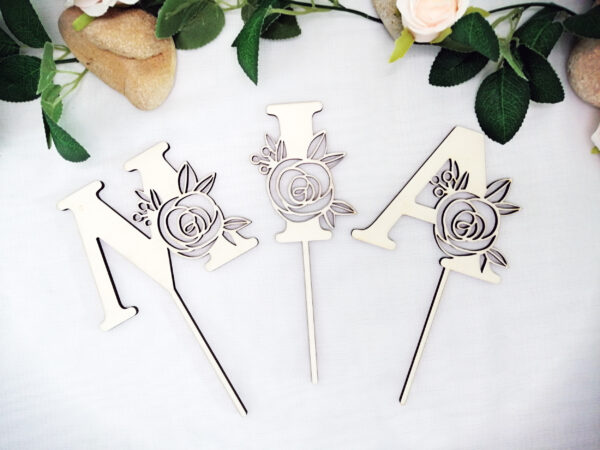 Cake topper lettre florale