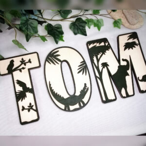 Lettre en bois Jungle Savane - prénom TOM